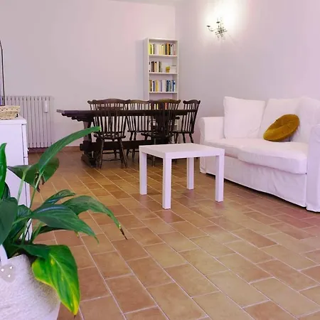 Casa In Piazza Canterano