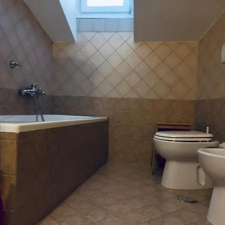 Casa In Piazza Canterano